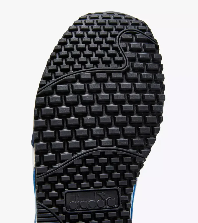 Titan Sports shoes