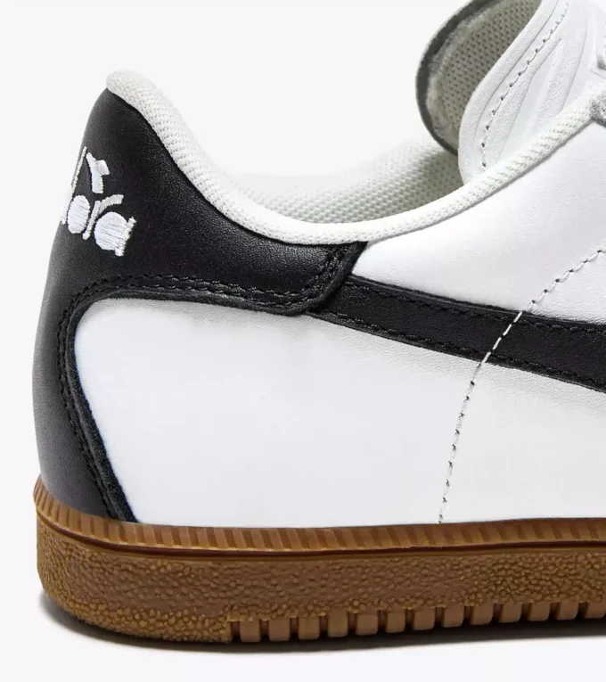 Trainer Leather sneakers Trainer Leather sneakers