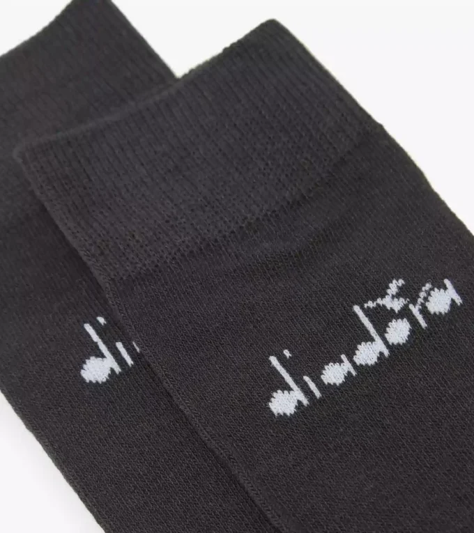 U. Mid Plain Socks 3-Pack Mid socks pack – Three pair – Unisex
