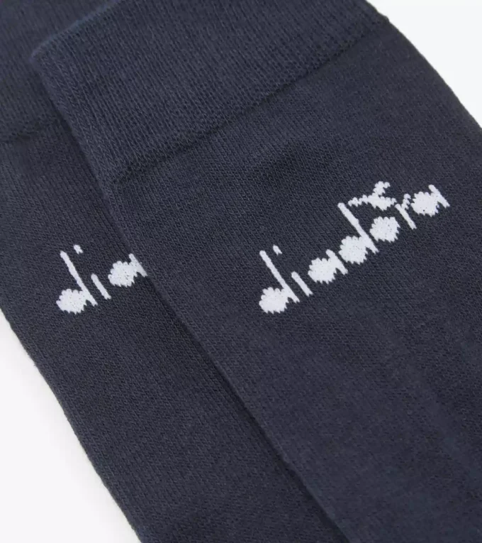 U. Mid Plain Socks 3-Pack Mid socks pack – Three pair – Unisex
