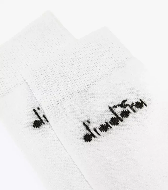 U. Mid Plain Socks 3-Pack Mid socks pack – Three pair – Unisex